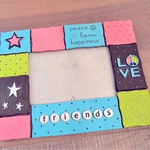 NWT New View Gifts FRIENDS Peace Love Happiness Photo Picture Frame Stand N33